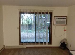 N81W13230 Fond Du Lac Ave APT 16, Menomonee Falls, WI 53051