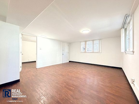 3rd image of 901 W Main APT A