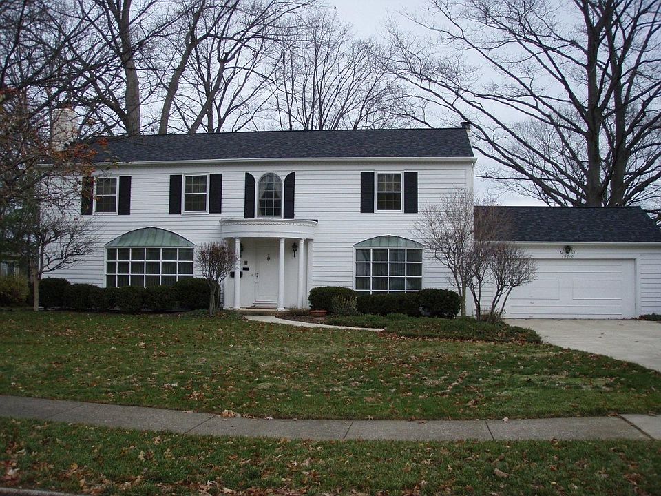 Stately Colonial on Valley in Rocky River