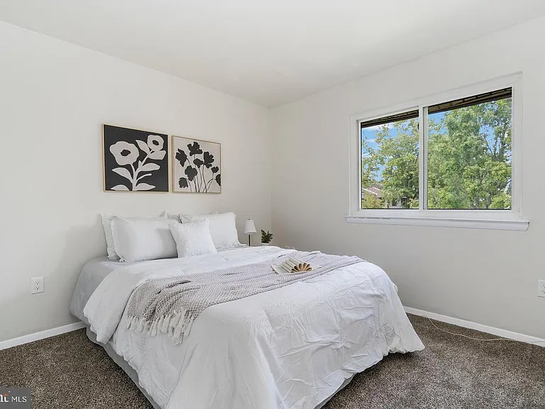 8688 Brae Brooke Dr — Photo 6