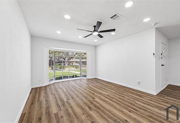 4th image of 907 Fleetwood St