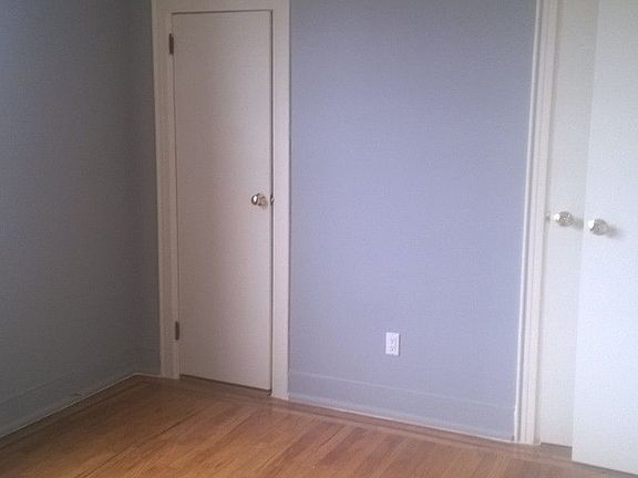 3rd image of 3731 60th St APT 1