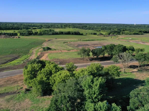 925 Jasmine Dr, Sartell, MN 56377