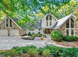 10350 Amberside Ct, Roswell, GA 30076
