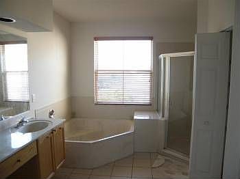 5th image of 5017 Sancerre Cir