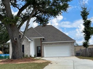 11442 Oak Aly, Gulfport, MS 39503