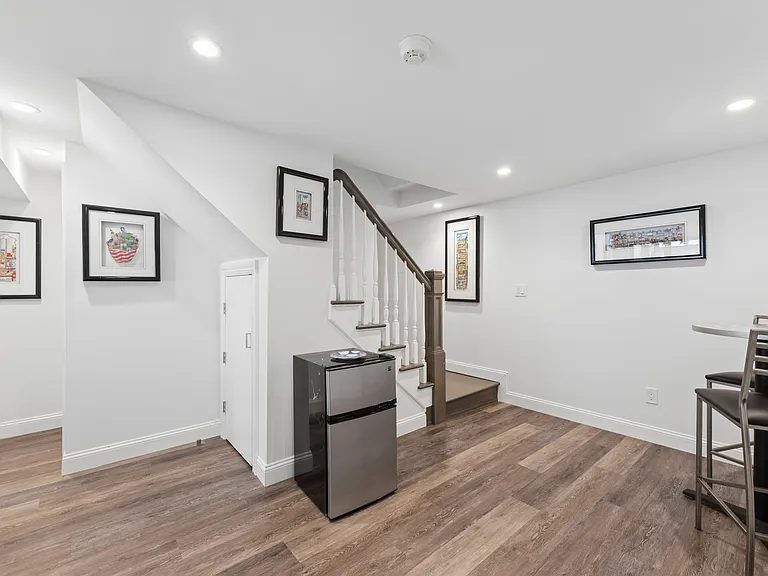21 Fernwood Dr — Photo 19
