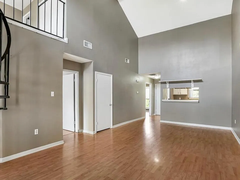 1826 S Brightside View Dr #B