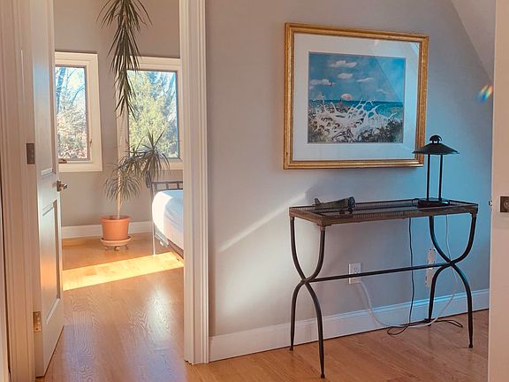 Hallway entrance to west bedroom.