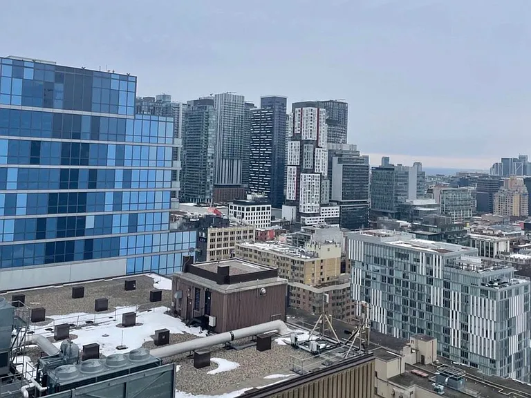 230 Simcoe St #2117 — Photo 12