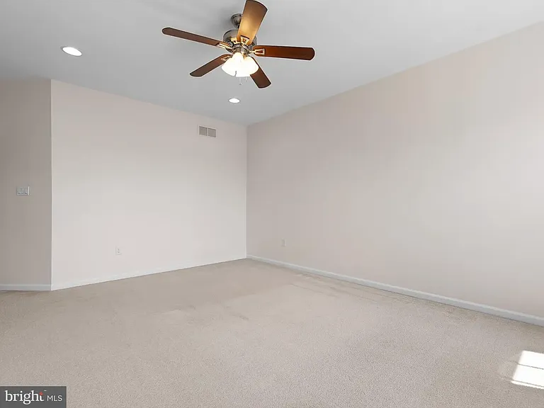 365 Plato Pl — Photo 29