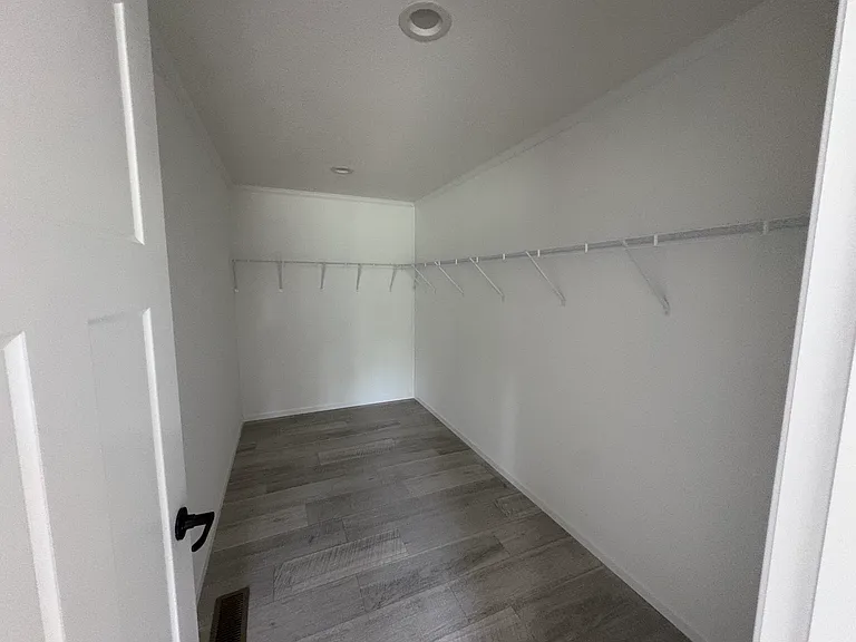 8261 W Cygnes Cir — Photo 6