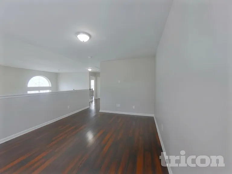 4715 Abercromby St — Photo 22