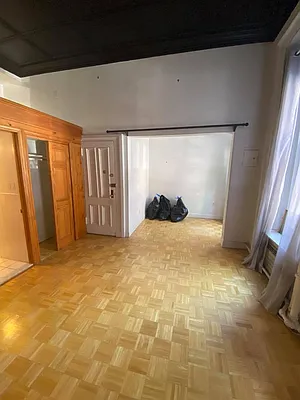 Rented by Avenues Real Estate | media 7