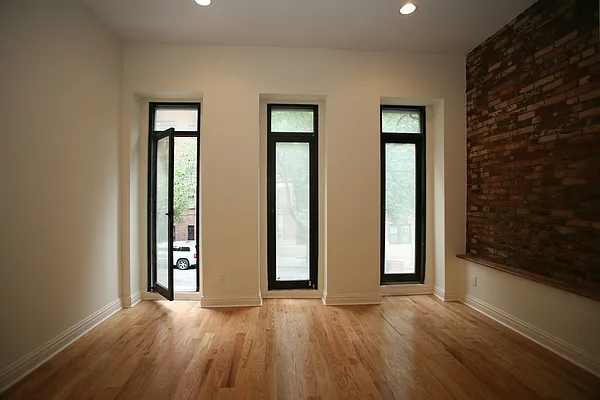 Rented by Orchard Plaza, LLC | media 11