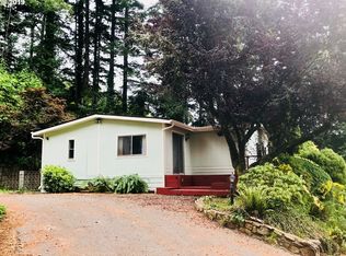 16644 Crown Ter, Brookings, OR 97415