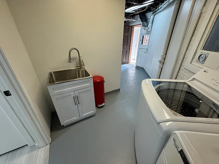 4432 Q St NW — Photo 18