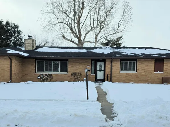 814 E 1st St, Madrid, IA 50156