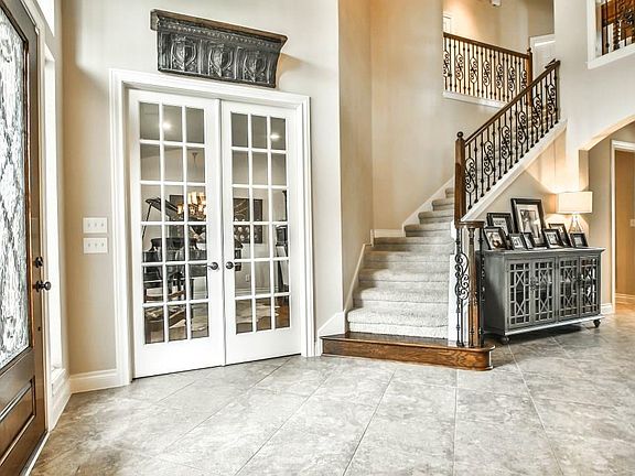 5th image of 26207 Pleasant Knoll Ln
