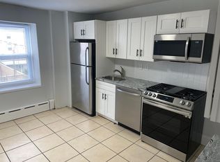 179 Cotton St, Philadelphia, PA 19127