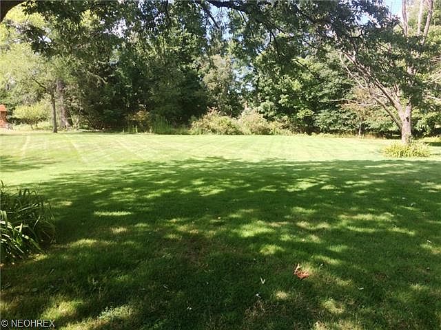 2nd image of 28699 Edgedale Rd