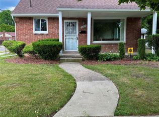 19394 Riverview St, Detroit, MI 48219