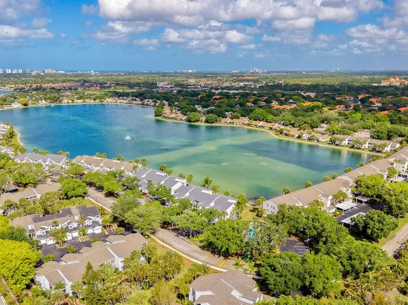 2860 Citrus Lake Dr #R-204, Naples, FL 34109