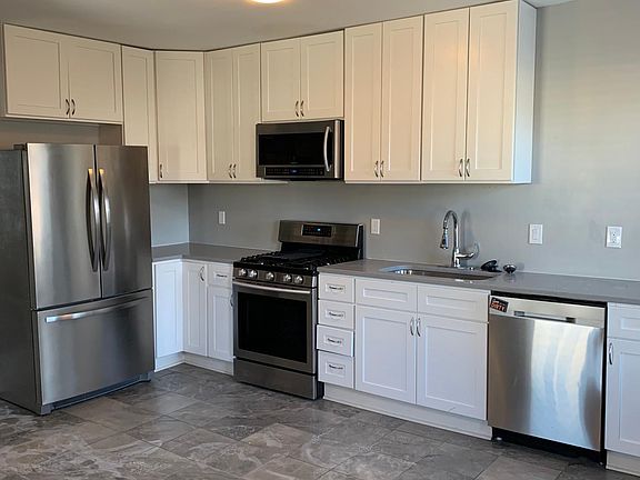 2nd image of 1292 Faxon Ave