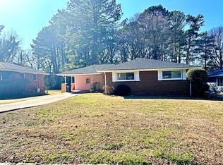2257 Collins Dr, East Pt, GA 30344