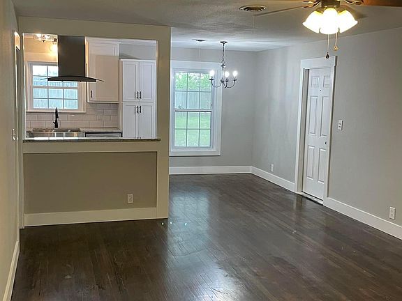Living area to dining and kitchen