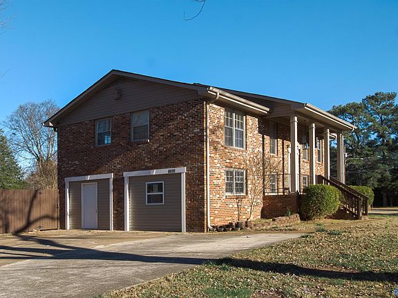 3rd image of 1300 Brookmeade St NW