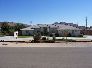 19993 Crow Rd, Apple Valley, CA 92307