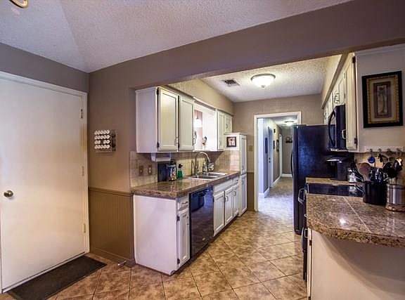 5th image of 6515 Dixie Garden Ln