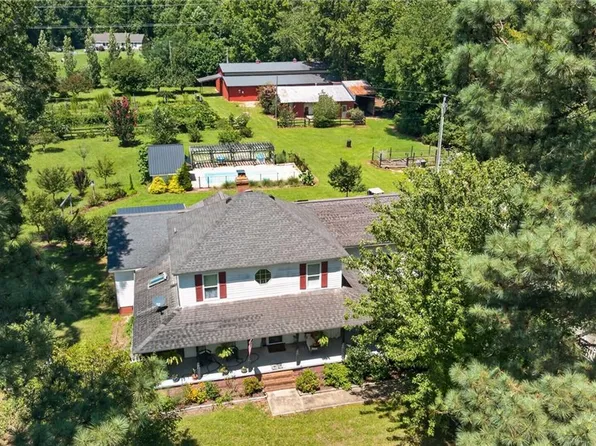 1309 Manning Rd, Suffolk, VA 23434