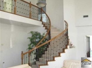 20735 Vercelli Way, Northridge, CA 91326