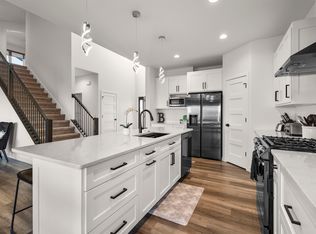 1400 Jens Ct, Stoughton, WI 53589