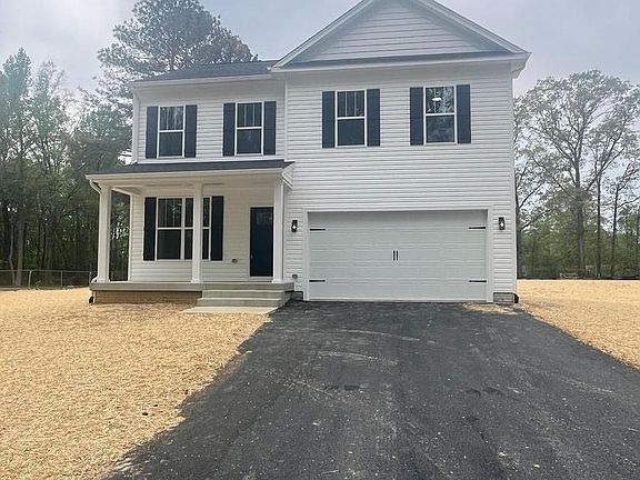 3rd image of 31 Blue Stone Dr