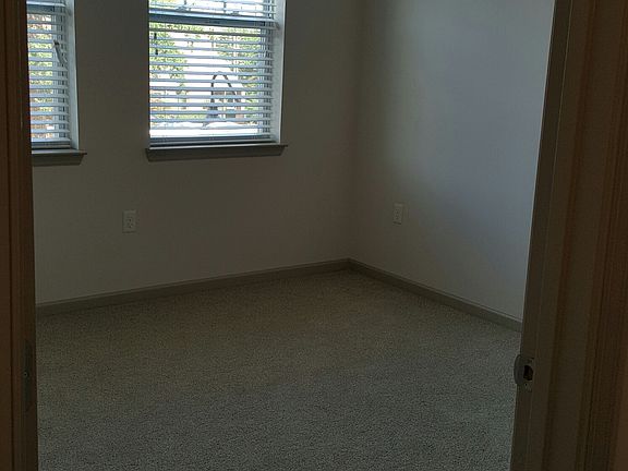 4th image of 600 Washington St APT 1308