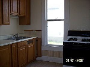 2nd image of 3008 Felix St