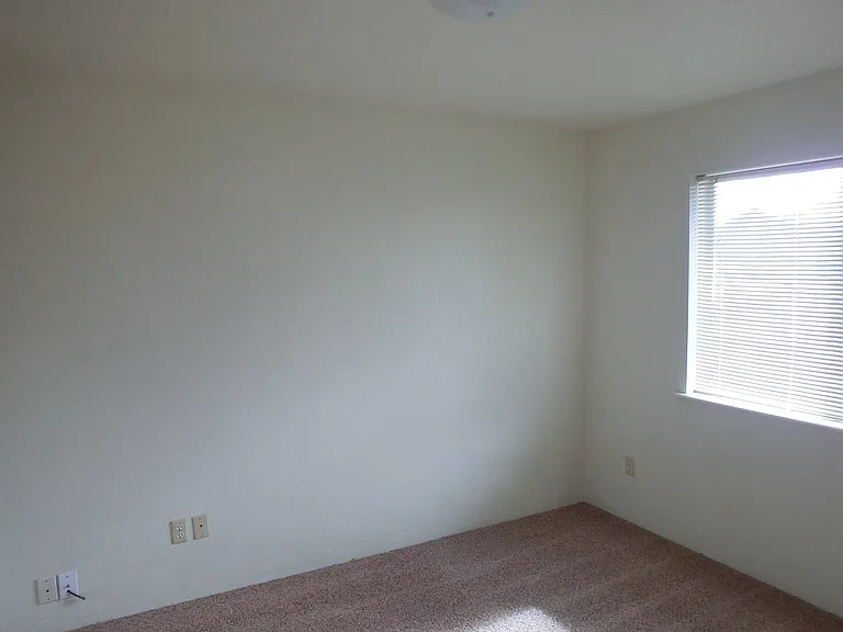1842 NE Foothill Blvd #1 — Photo 6