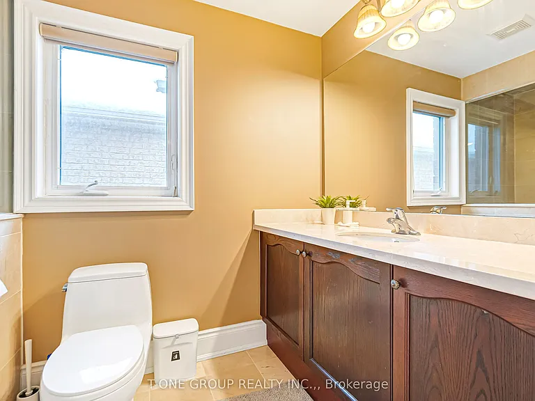 261 Angus Glen Blvd — Photo 17