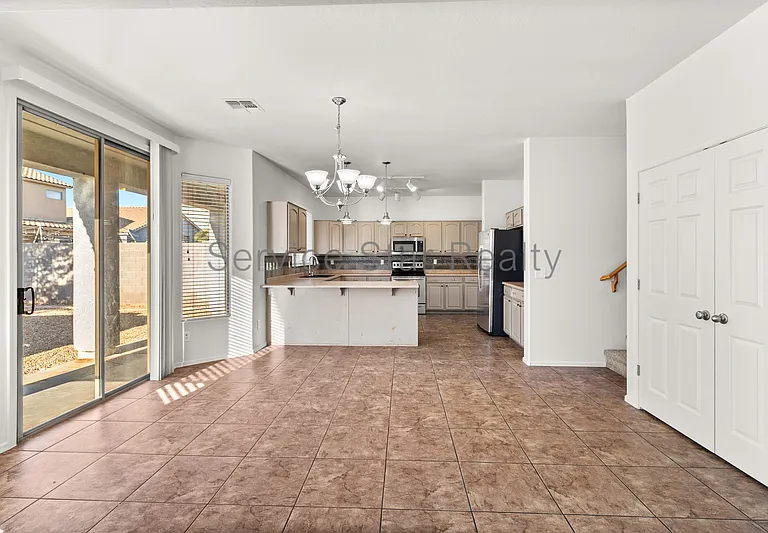 10122 W Albeniz Pl — Photo 13