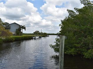 5240 Marina Dr, Bokeelia, FL 33922