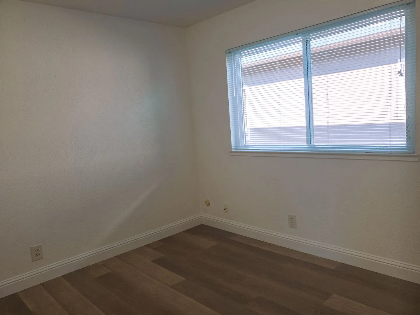 Shasta Avenue — Photo 3