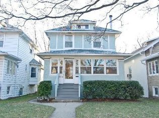 1014 Wisconsin Ave, Oak Park, IL 60304