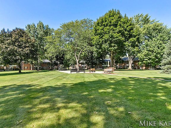 2nd image of 5350 Southbrook Ct Unit 23