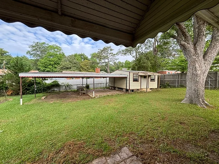 6525 Gregg Dr — Photo 29