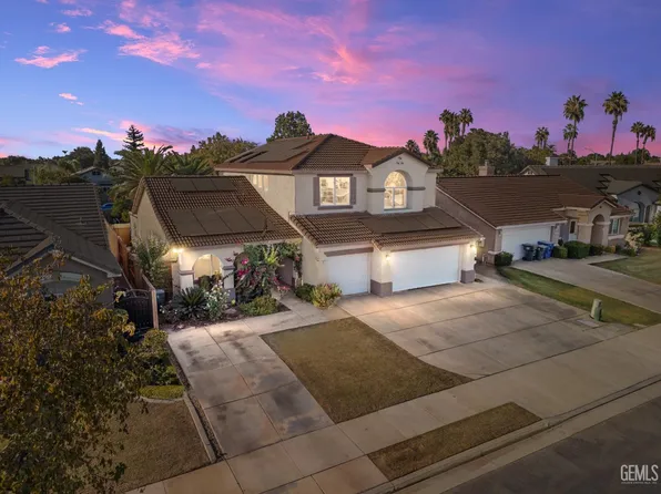 5911 Royalston Falls Dr, Bakersfield, CA 93312