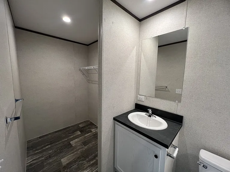 607 W Elm Ave #171 — Photo 6