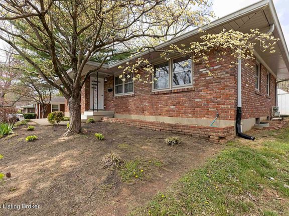 3rd image of 2807 Thistlewood Dr